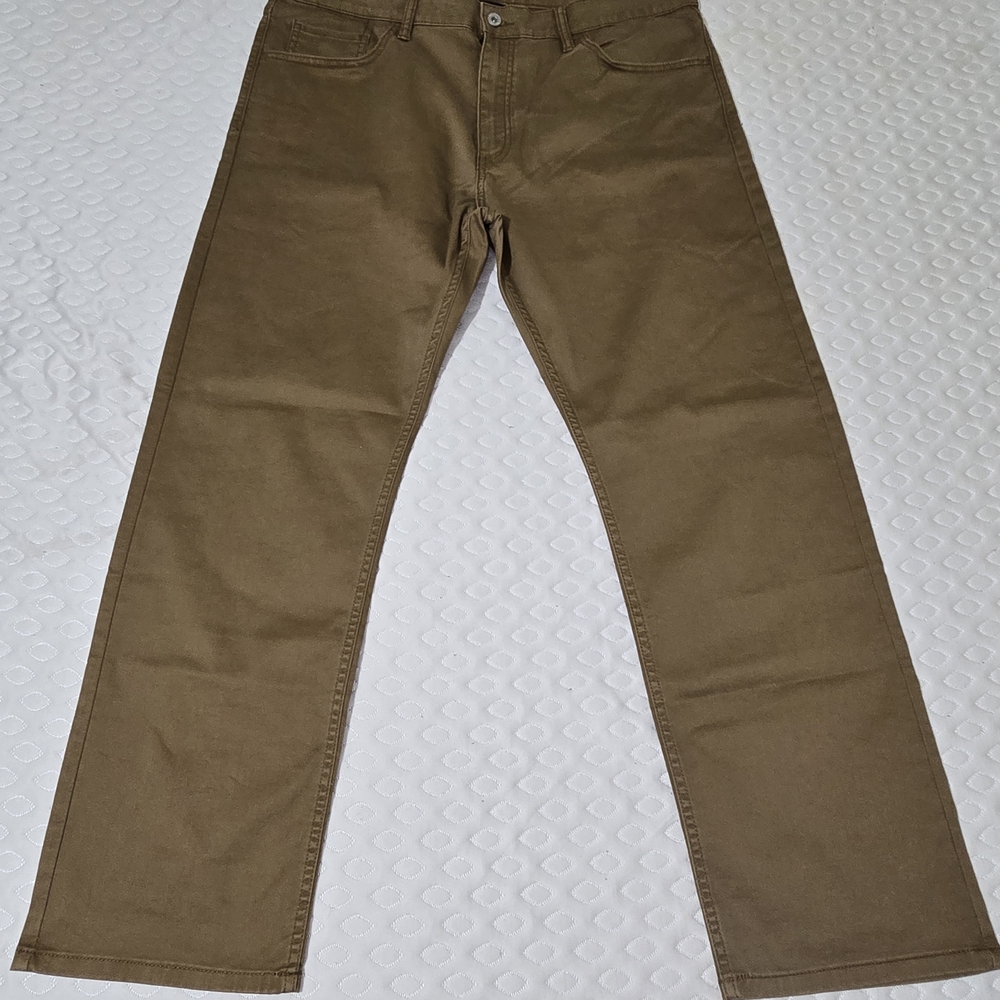 Dockers Khaki Pants - Picture 4 of 4